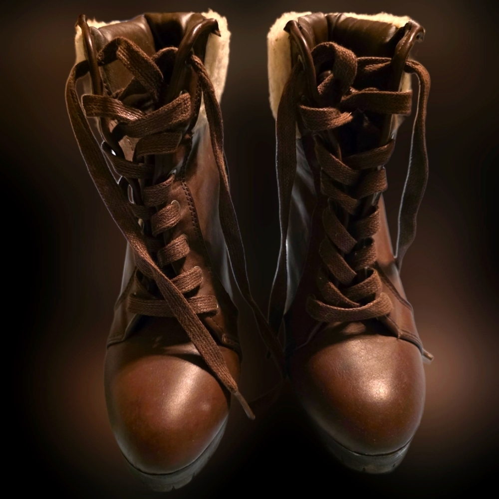 Bamboo Brown Boots